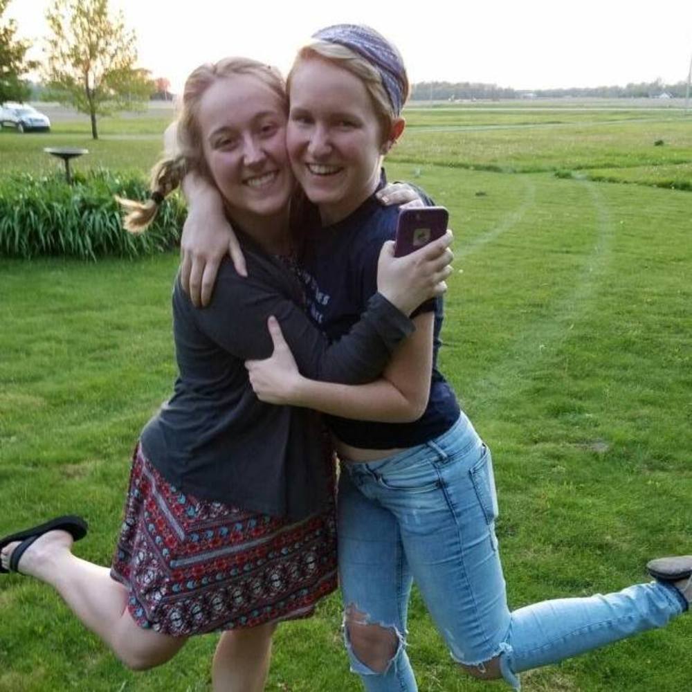 Meet your Posher, Rachel